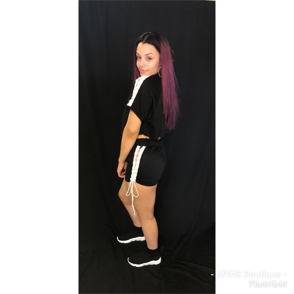 Black Flyknit Sneakers | MAKE A OFFER - Picture 7 of 7